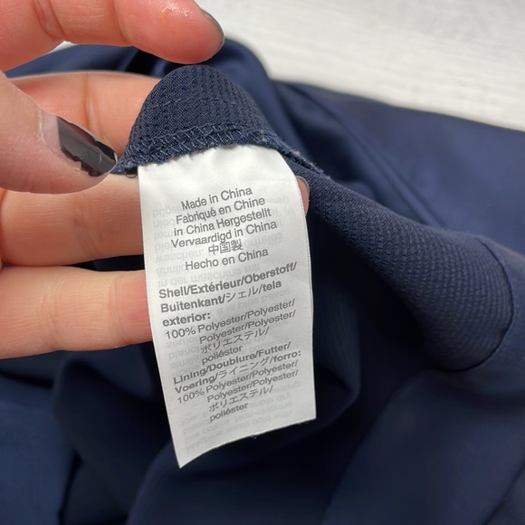 J. Crew 365 Crew Neck Blouse in Navy 12 O1 - Picture 4 of 6